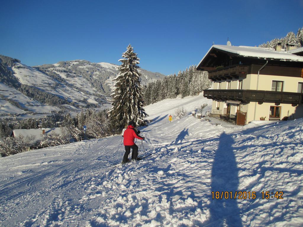 Haus Bergfried Hotel Westendorf Exterior foto
